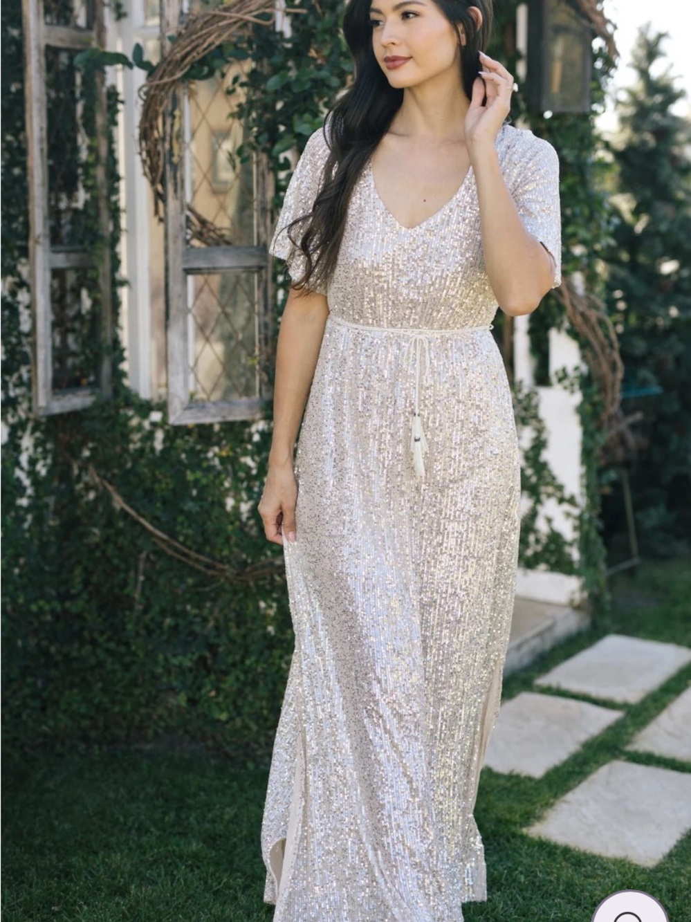 Sequin V-Neck Maxi Dress in Champagne Sparkle